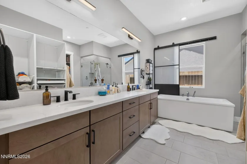 3249 Amaretto, Sparks, Nevada 89441, 4 Bedrooms Bedrooms, ,4 BathroomsBathrooms,Residential,Residential,Amaretto,0,260009792