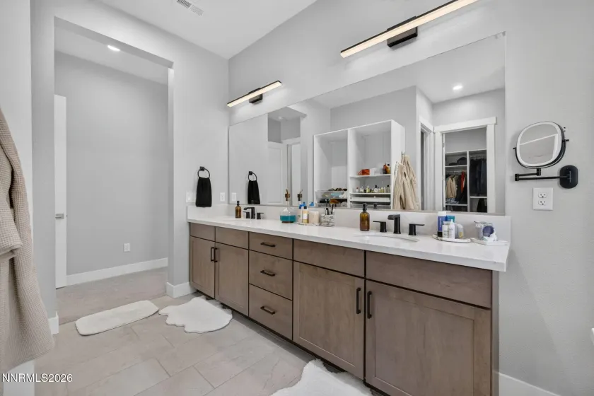 3249 Amaretto, Sparks, Nevada 89441, 4 Bedrooms Bedrooms, ,4 BathroomsBathrooms,Residential,Residential,Amaretto,0,260009792