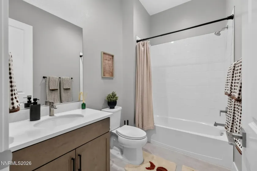 3249 Amaretto, Sparks, Nevada 89441, 4 Bedrooms Bedrooms, ,4 BathroomsBathrooms,Residential,Residential,Amaretto,0,260009792
