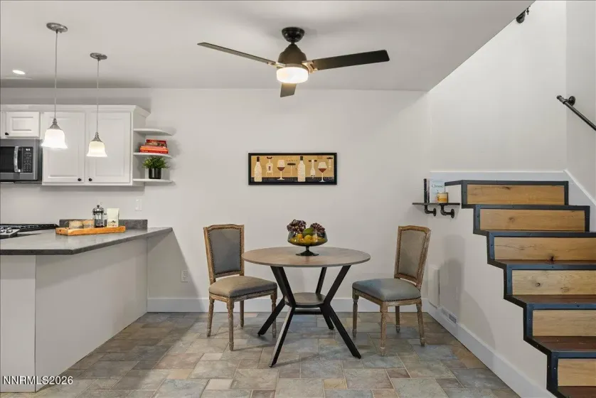3955 Kings Row, Reno, Nevada 89503, 3 Bedrooms Bedrooms, ,3 BathroomsBathrooms,Residential,Residential,Kings Row,0,260009798