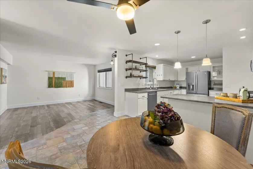 3955 Kings Row, Reno, Nevada 89503, 3 Bedrooms Bedrooms, ,3 BathroomsBathrooms,Residential,Residential,Kings Row,0,260009798