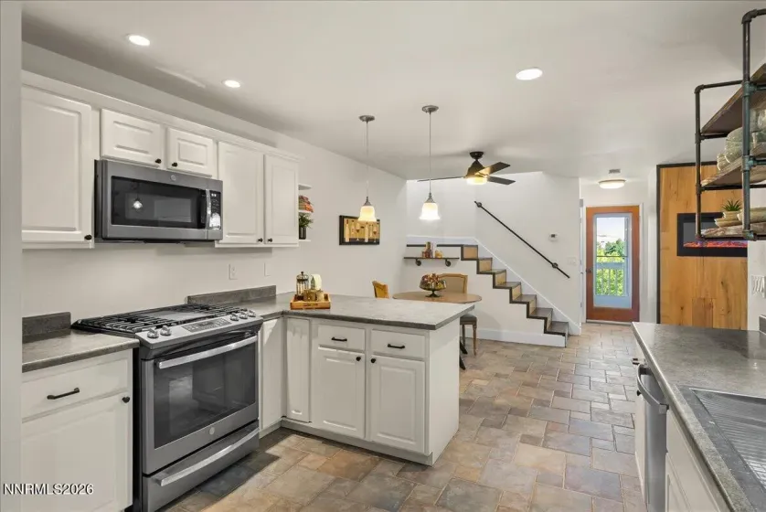 3955 Kings Row, Reno, Nevada 89503, 3 Bedrooms Bedrooms, ,3 BathroomsBathrooms,Residential,Residential,Kings Row,0,260009798