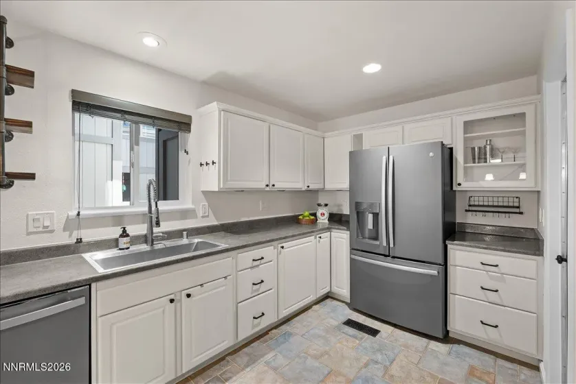 3955 Kings Row, Reno, Nevada 89503, 3 Bedrooms Bedrooms, ,3 BathroomsBathrooms,Residential,Residential,Kings Row,0,260009798