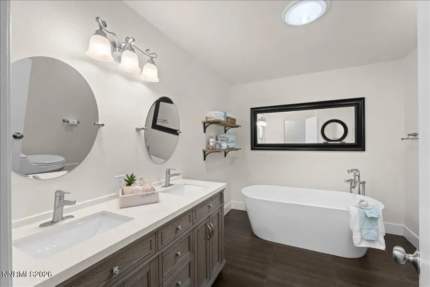 3955 Kings Row, Reno, Nevada 89503, 3 Bedrooms Bedrooms, ,3 BathroomsBathrooms,Residential,Residential,Kings Row,0,260009798