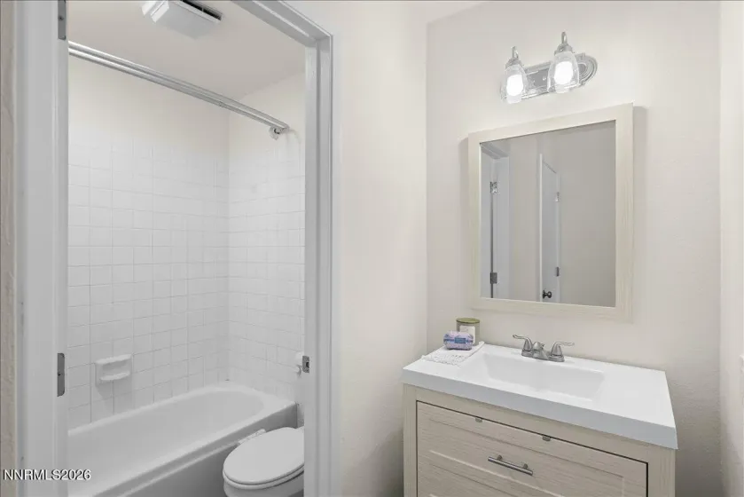 3955 Kings Row, Reno, Nevada 89503, 3 Bedrooms Bedrooms, ,3 BathroomsBathrooms,Residential,Residential,Kings Row,0,260009798
