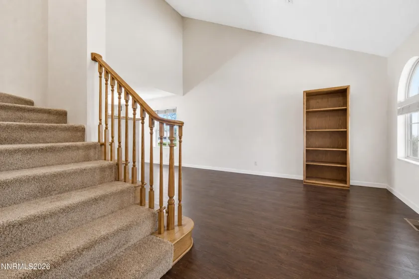 832 Blue Falls, Reno, Nevada 89511, 4 Bedrooms Bedrooms, ,3 BathroomsBathrooms,Residential,Residential,Blue Falls,0,260009799