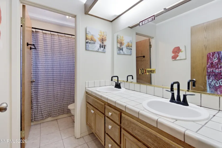 832 Blue Falls, Reno, Nevada 89511, 4 Bedrooms Bedrooms, ,3 BathroomsBathrooms,Residential,Residential,Blue Falls,0,260009799