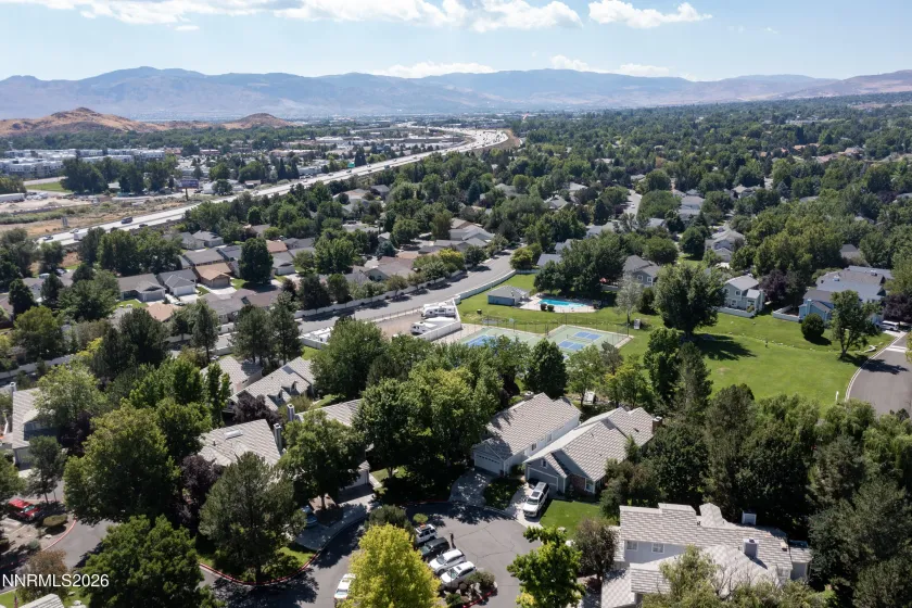 832 Blue Falls, Reno, Nevada 89511, 4 Bedrooms Bedrooms, ,3 BathroomsBathrooms,Residential,Residential,Blue Falls,0,260009799