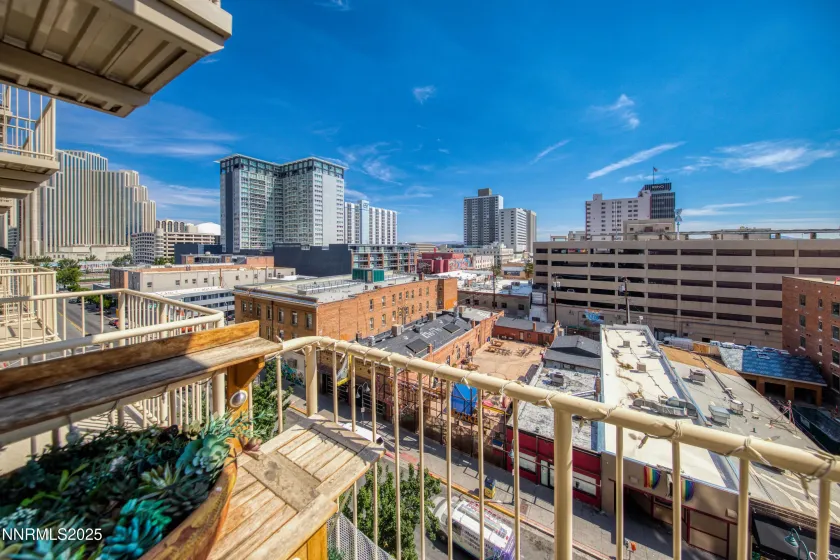 200 2nd, Reno, Nevada 89501, 1 Bedroom Bedrooms, ,1 BathroomBathrooms,Residential,Residential,2nd,0,260009800