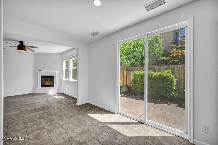 1910 Black Sand, Reno, Nevada 89521, 3 Bedrooms Bedrooms, ,3 BathroomsBathrooms,Residential,Residential,Black Sand,0,260009801
