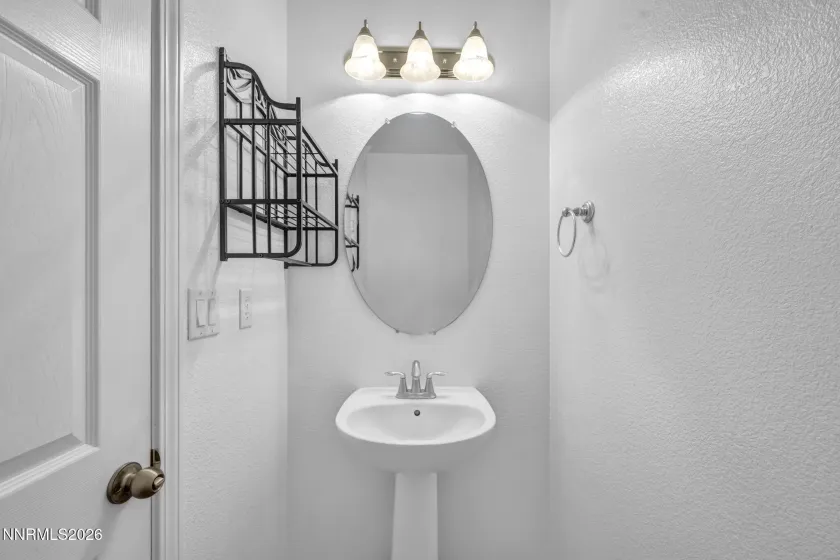 1910 Black Sand, Reno, Nevada 89521, 3 Bedrooms Bedrooms, ,3 BathroomsBathrooms,Residential,Residential,Black Sand,0,260009801