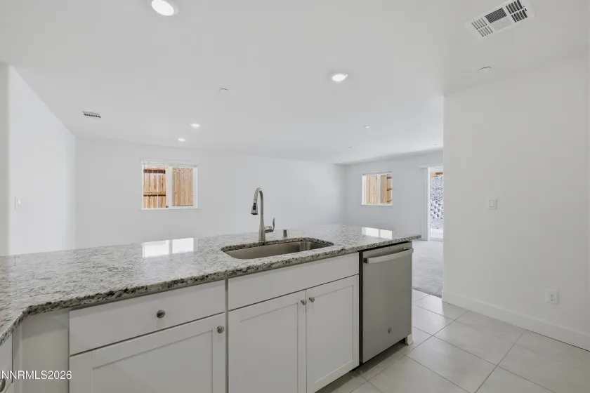 804 Cascade Range, Sparks, Nevada 89436, 4 Bedrooms Bedrooms, ,2 BathroomsBathrooms,Residential,Residential,Cascade Range,0,260009806