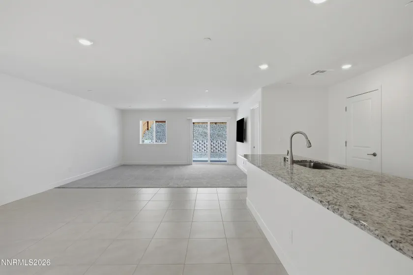 804 Cascade Range, Sparks, Nevada 89436, 4 Bedrooms Bedrooms, ,2 BathroomsBathrooms,Residential,Residential,Cascade Range,0,260009806