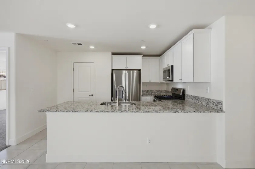 804 Cascade Range, Sparks, Nevada 89436, 4 Bedrooms Bedrooms, ,2 BathroomsBathrooms,Residential,Residential,Cascade Range,0,260009806