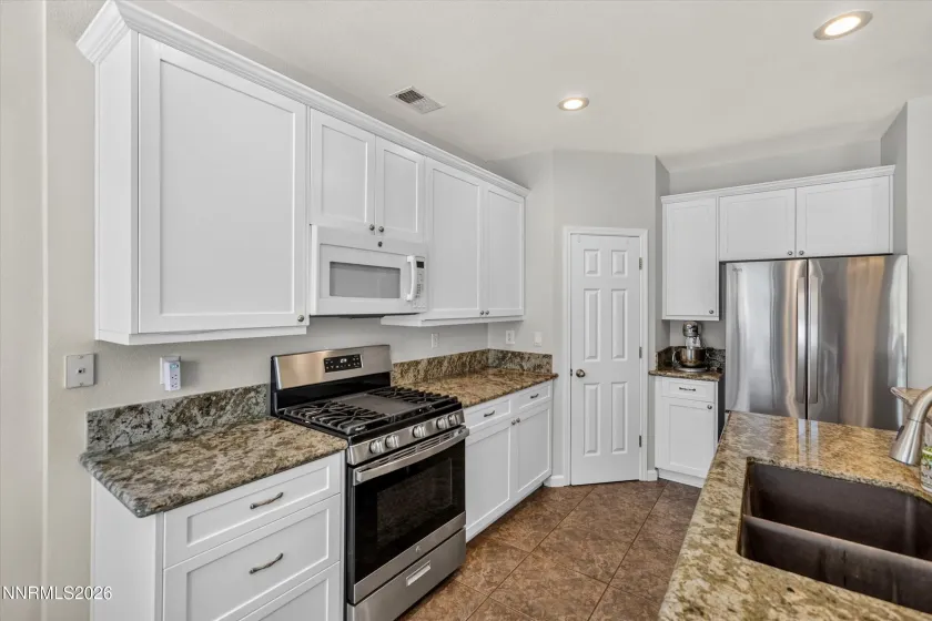 1600 Quail Bar, Reno, Nevada 89521, 4 Bedrooms Bedrooms, ,3 BathroomsBathrooms,Residential,Residential,Quail Bar,0,260009812