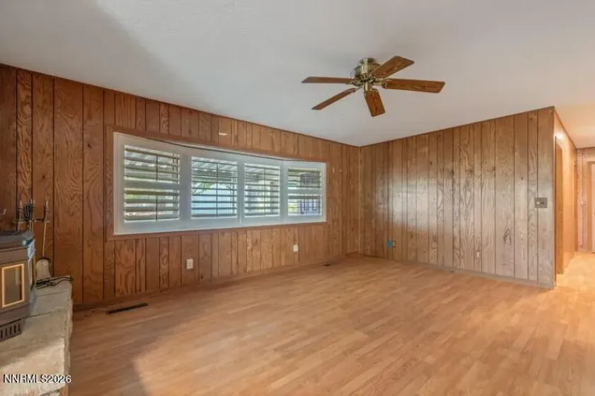 5630 Wedekind, Sparks, Nevada 89431, 3 Bedrooms Bedrooms, ,2 BathroomsBathrooms,Residential,Residential,Wedekind,0,260009813
