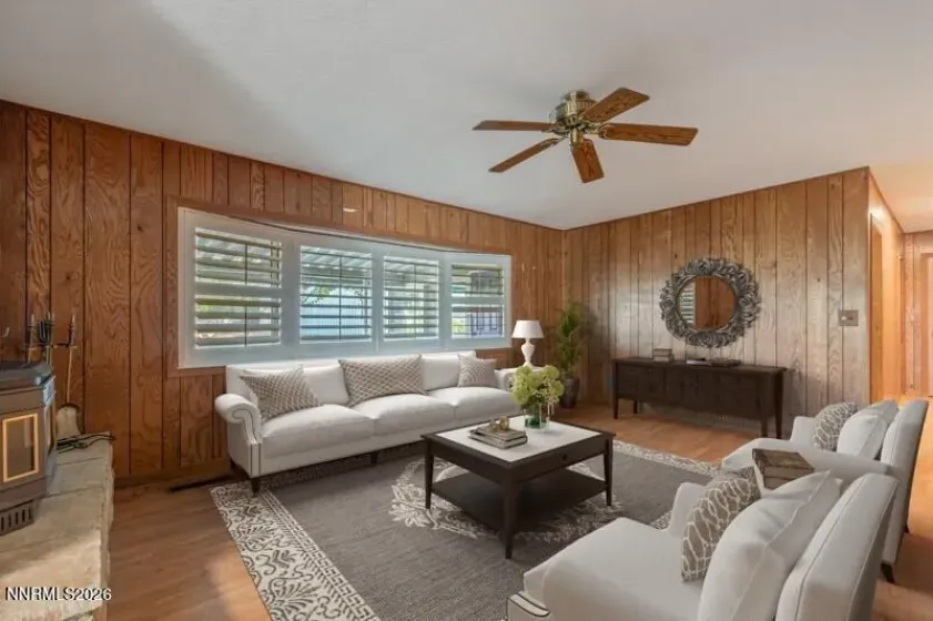 5630 Wedekind, Sparks, Nevada 89431, 3 Bedrooms Bedrooms, ,2 BathroomsBathrooms,Residential,Residential,Wedekind,0,260009813