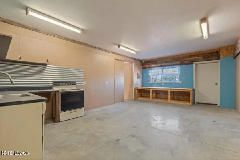 5630 Wedekind, Sparks, Nevada 89431, 3 Bedrooms Bedrooms, ,2 BathroomsBathrooms,Residential,Residential,Wedekind,0,260009813