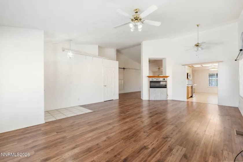 1029 Ringneck, Sparks, Nevada 89441, 4 Bedrooms Bedrooms, ,2 BathroomsBathrooms,Residential,Residential,Ringneck,0,260009814