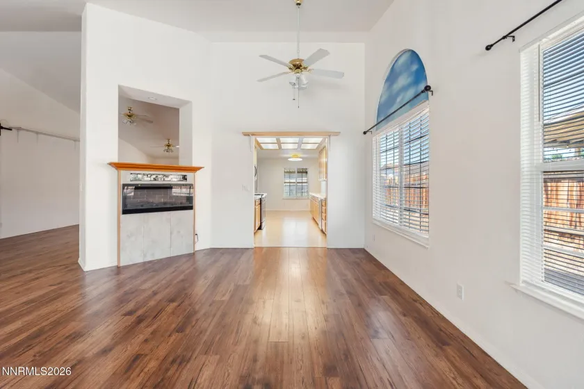 1029 Ringneck, Sparks, Nevada 89441, 4 Bedrooms Bedrooms, ,2 BathroomsBathrooms,Residential,Residential,Ringneck,0,260009814