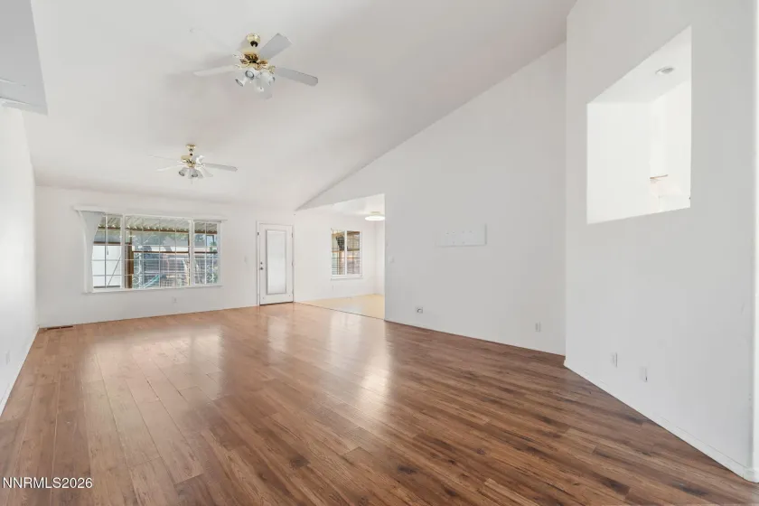 1029 Ringneck, Sparks, Nevada 89441, 4 Bedrooms Bedrooms, ,2 BathroomsBathrooms,Residential,Residential,Ringneck,0,260009814