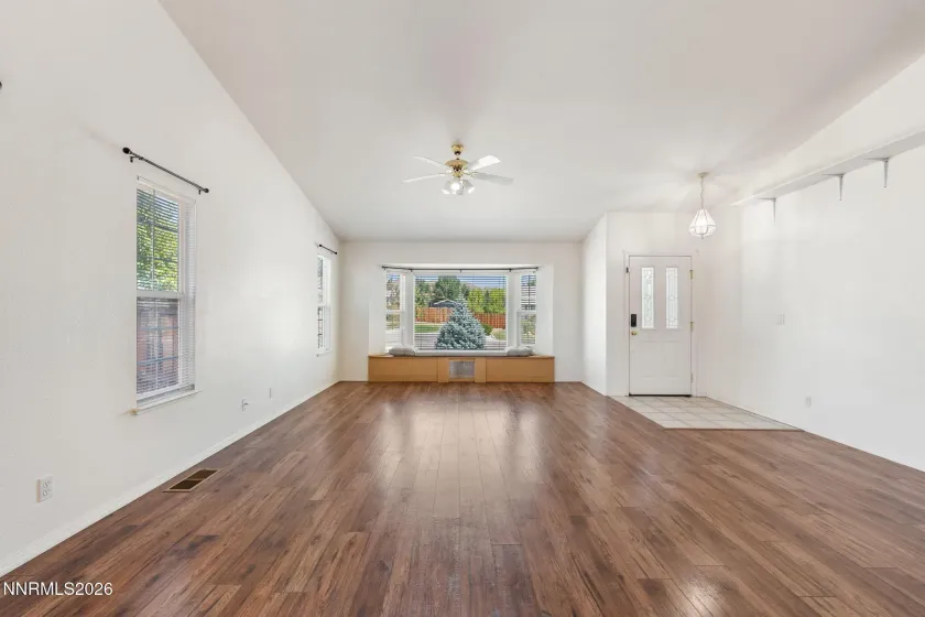 1029 Ringneck, Sparks, Nevada 89441, 4 Bedrooms Bedrooms, ,2 BathroomsBathrooms,Residential,Residential,Ringneck,0,260009814