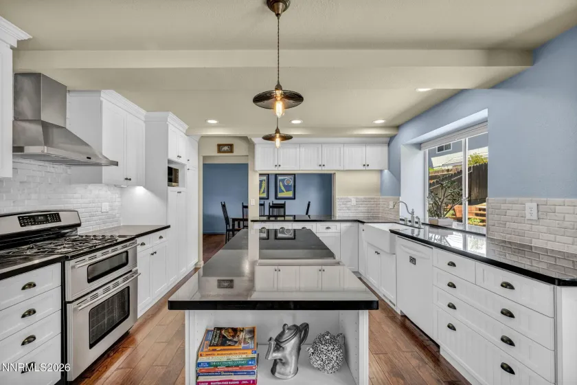 1115 Riverberry, Reno, Nevada 89509, 4 Bedrooms Bedrooms, ,3 BathroomsBathrooms,Residential,Residential,Riverberry,0,260009818