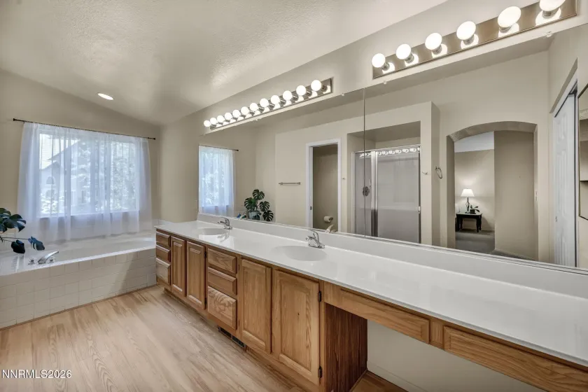 1115 Riverberry, Reno, Nevada 89509, 4 Bedrooms Bedrooms, ,3 BathroomsBathrooms,Residential,Residential,Riverberry,0,260009818
