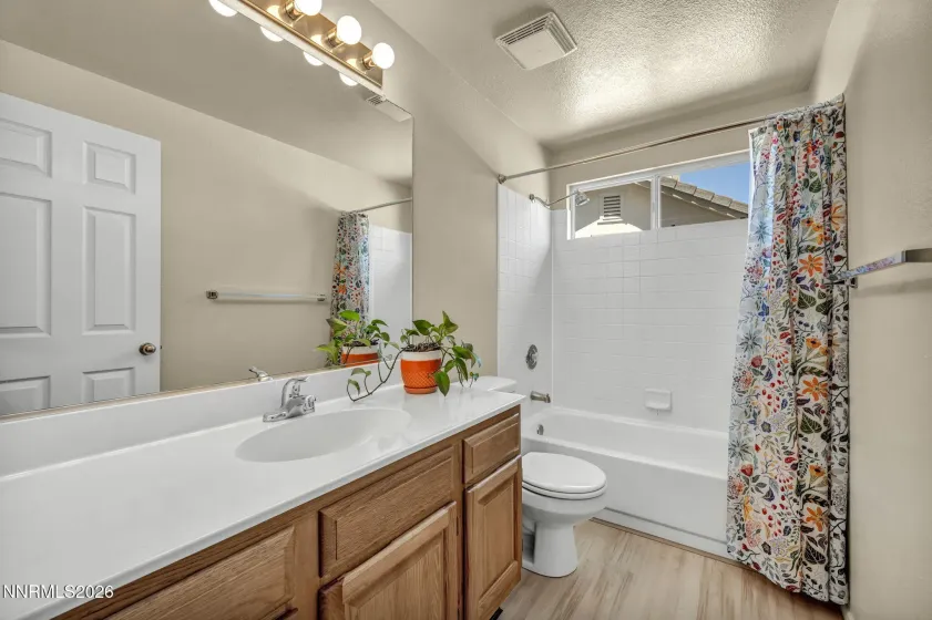1115 Riverberry, Reno, Nevada 89509, 4 Bedrooms Bedrooms, ,3 BathroomsBathrooms,Residential,Residential,Riverberry,0,260009818