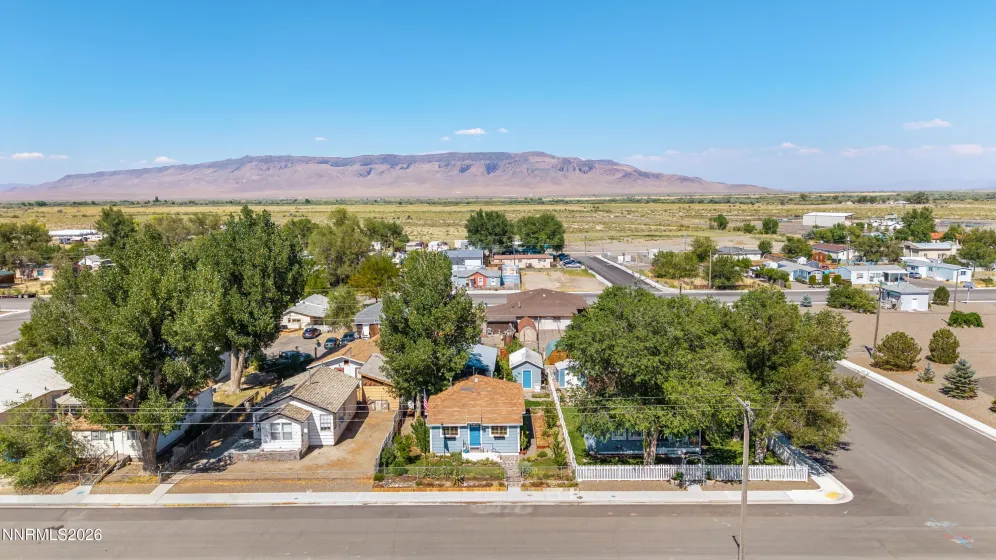 577 1st, Battle Mountain, Nevada 89820, 2 Bedrooms Bedrooms, ,1 BathroomBathrooms,Residential,Residential,1st,0,260009822
