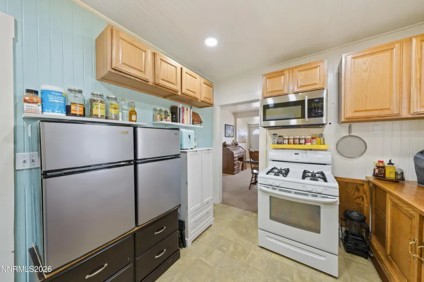 577 1st, Battle Mountain, Nevada 89820, 2 Bedrooms Bedrooms, ,1 BathroomBathrooms,Residential,Residential,1st,0,260009822
