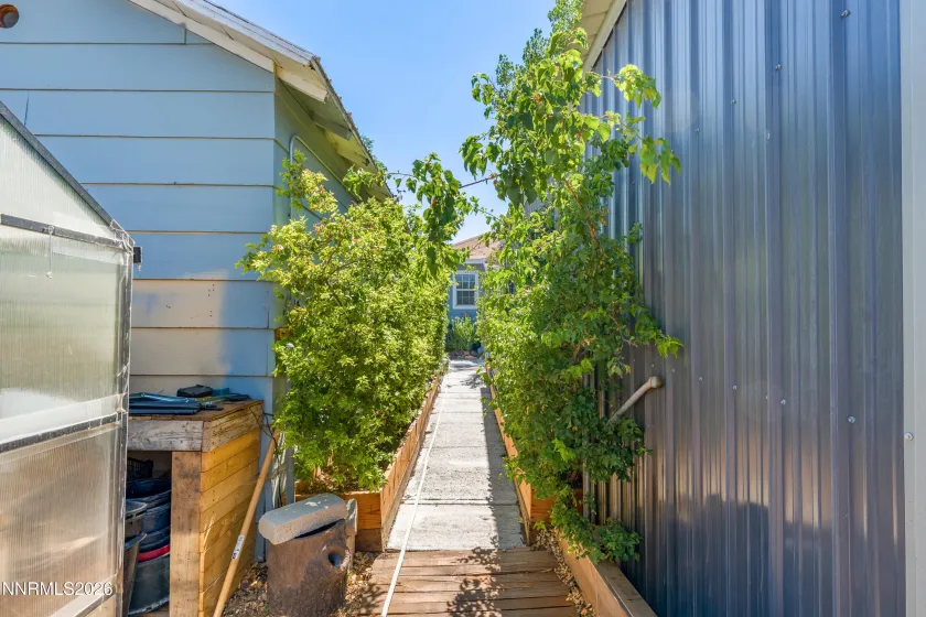577 1st, Battle Mountain, Nevada 89820, 2 Bedrooms Bedrooms, ,1 BathroomBathrooms,Residential,Residential,1st,0,260009822