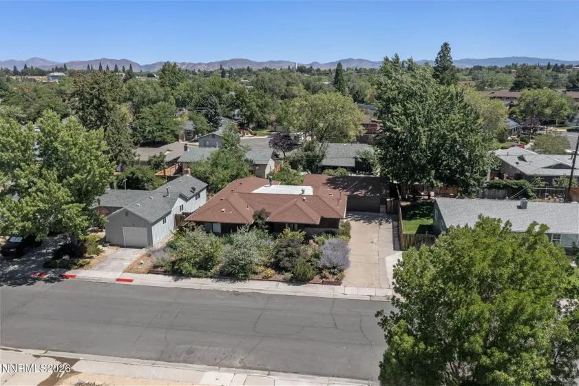 2160 Riviera, Reno, Nevada 89509, 3 Bedrooms Bedrooms, ,3 BathroomsBathrooms,Residential,Residential,Riviera,0,260009825