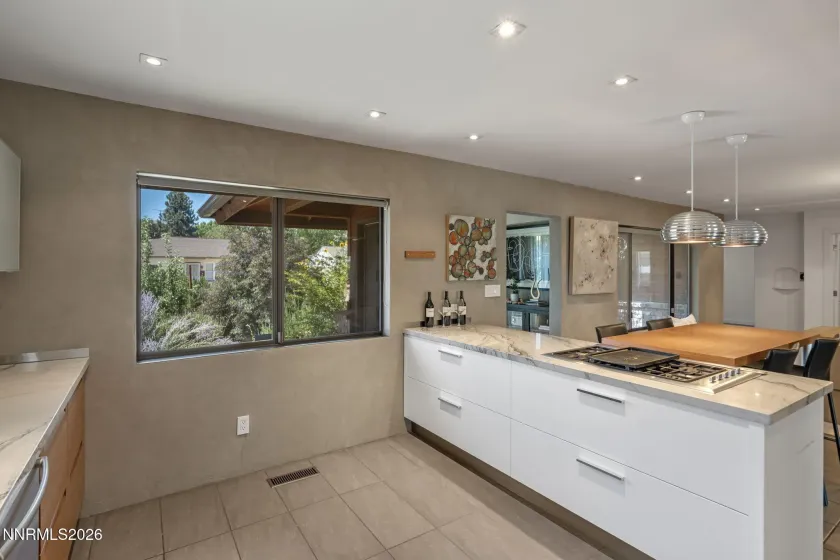 2160 Riviera, Reno, Nevada 89509, 3 Bedrooms Bedrooms, ,3 BathroomsBathrooms,Residential,Residential,Riviera,0,260009825