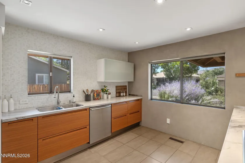 2160 Riviera, Reno, Nevada 89509, 3 Bedrooms Bedrooms, ,3 BathroomsBathrooms,Residential,Residential,Riviera,0,260009825
