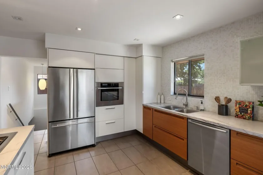 2160 Riviera, Reno, Nevada 89509, 3 Bedrooms Bedrooms, ,3 BathroomsBathrooms,Residential,Residential,Riviera,0,260009825