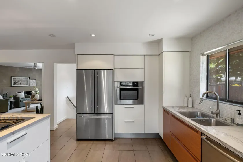 2160 Riviera, Reno, Nevada 89509, 3 Bedrooms Bedrooms, ,3 BathroomsBathrooms,Residential,Residential,Riviera,0,260009825
