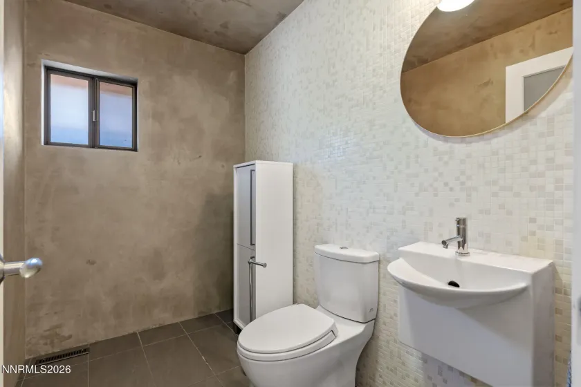 2160 Riviera, Reno, Nevada 89509, 3 Bedrooms Bedrooms, ,3 BathroomsBathrooms,Residential,Residential,Riviera,0,260009825