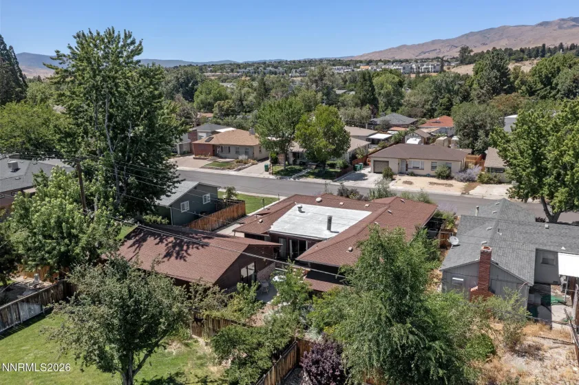 2160 Riviera, Reno, Nevada 89509, 3 Bedrooms Bedrooms, ,3 BathroomsBathrooms,Residential,Residential,Riviera,0,260009825