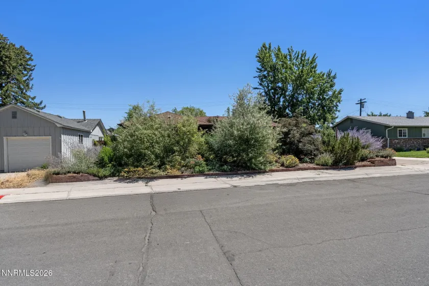 2160 Riviera, Reno, Nevada 89509, 3 Bedrooms Bedrooms, ,3 BathroomsBathrooms,Residential,Residential,Riviera,0,260009825