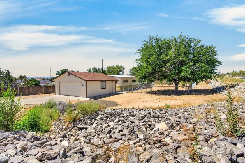 6197 Leon, Sun Valley, Nevada 89433, 2 Bedrooms Bedrooms, ,2 BathroomsBathrooms,Residential,Residential,Leon,0,260009794