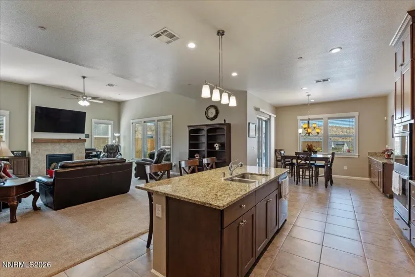 2249 Kinglet, Sparks, Nevada 89441, 3 Bedrooms Bedrooms, ,4 BathroomsBathrooms,Residential,Residential,Kinglet,0,260009815