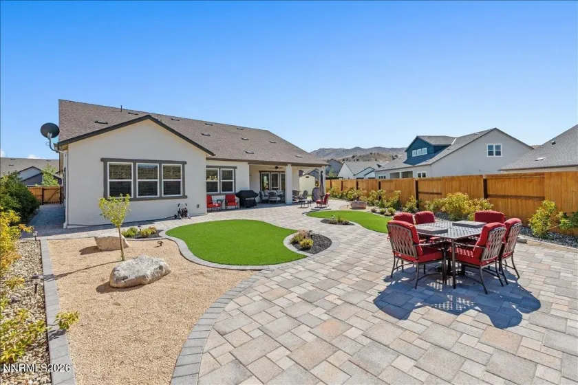 2249 Kinglet, Sparks, Nevada 89441, 3 Bedrooms Bedrooms, ,4 BathroomsBathrooms,Residential,Residential,Kinglet,0,260009815
