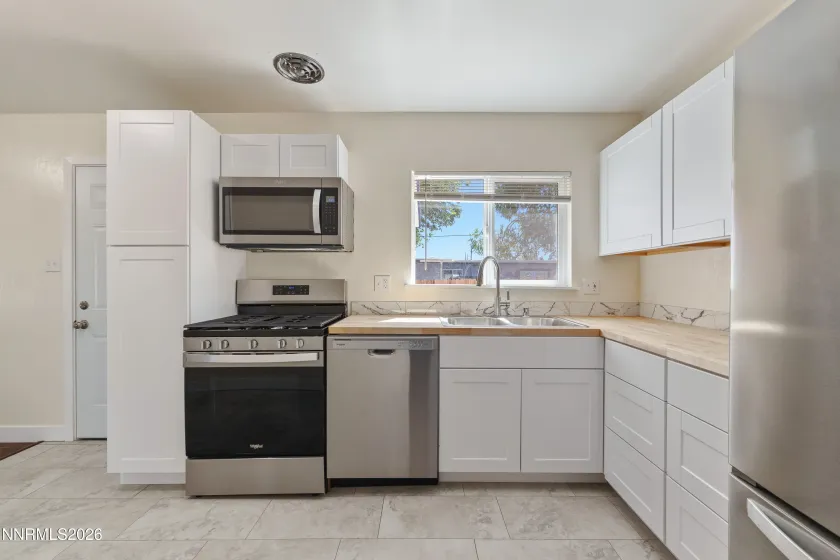1680 Lehigh, Reno, Nevada 89502, 3 Bedrooms Bedrooms, ,1 BathroomBathrooms,Residential,Residential,Lehigh,0,260009817