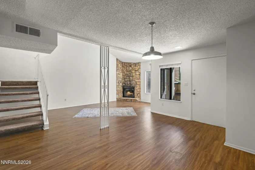 907 Tyler, Sparks, Nevada 89431, 2 Bedrooms Bedrooms, ,2 BathroomsBathrooms,Residential,Residential,Tyler,0,260009833