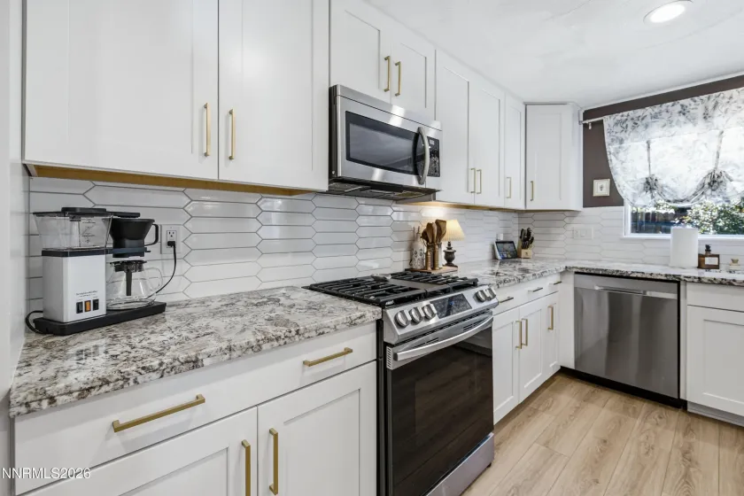 975 Joshua, Reno, Nevada 89509, 3 Bedrooms Bedrooms, ,2 BathroomsBathrooms,Residential,Residential,Joshua,0,260009836