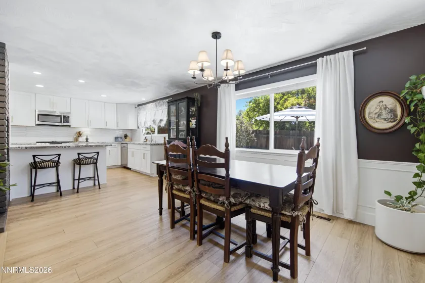 975 Joshua, Reno, Nevada 89509, 3 Bedrooms Bedrooms, ,2 BathroomsBathrooms,Residential,Residential,Joshua,0,260009836