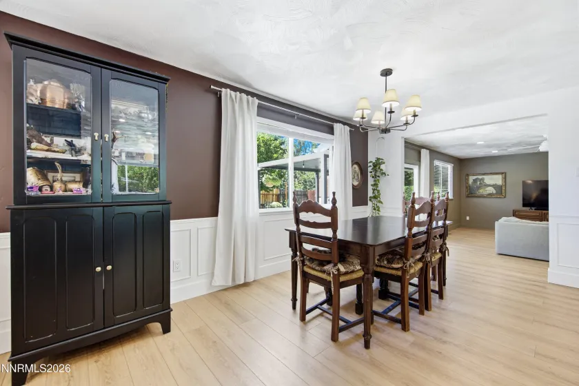 975 Joshua, Reno, Nevada 89509, 3 Bedrooms Bedrooms, ,2 BathroomsBathrooms,Residential,Residential,Joshua,0,260009836