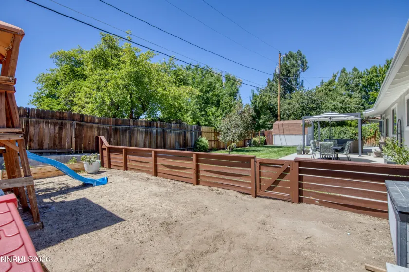 975 Joshua, Reno, Nevada 89509, 3 Bedrooms Bedrooms, ,2 BathroomsBathrooms,Residential,Residential,Joshua,0,260009836