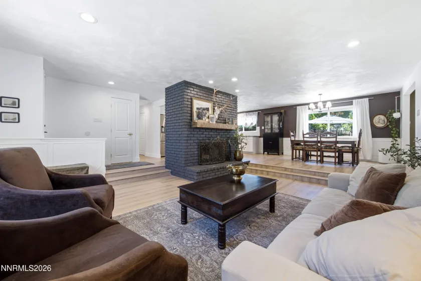 975 Joshua, Reno, Nevada 89509, 3 Bedrooms Bedrooms, ,2 BathroomsBathrooms,Residential,Residential,Joshua,0,260009836